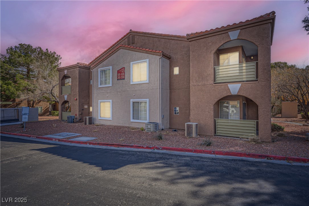 2110 Sealion Drive 101