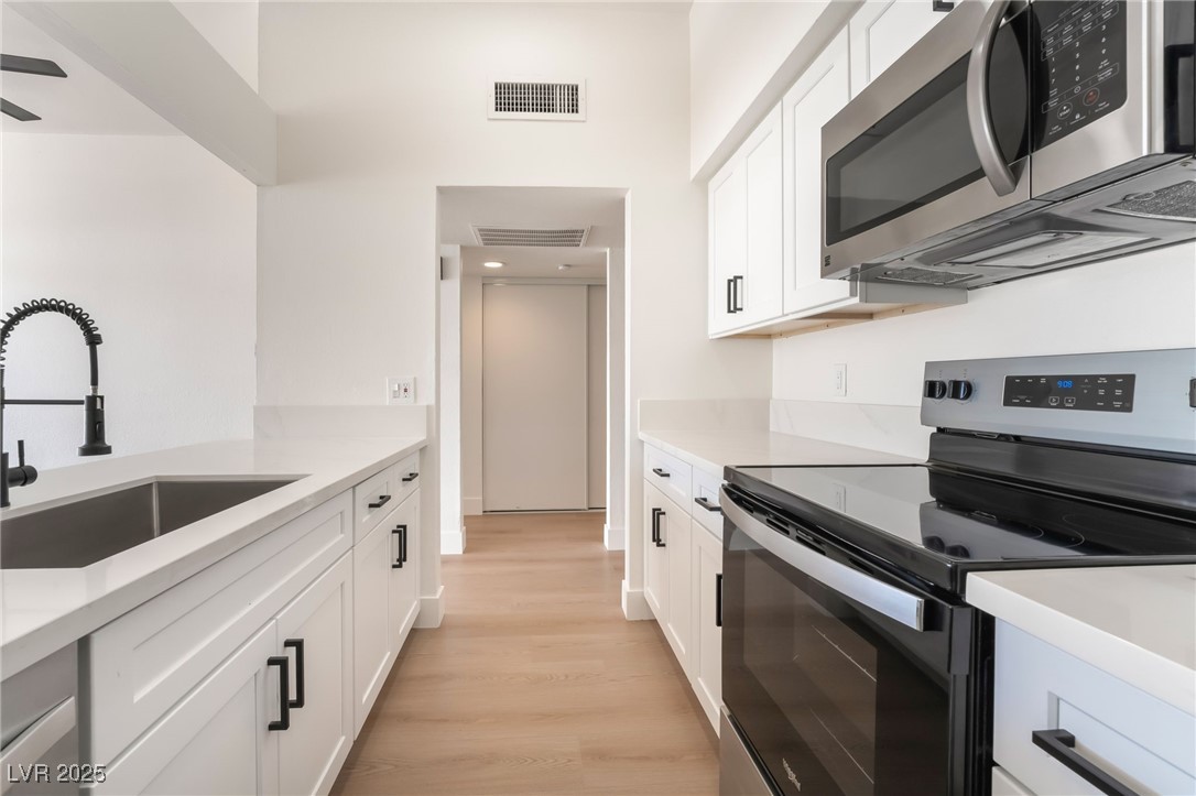6205 Hargrove Avenue, Las Vegas, Nevada image 8