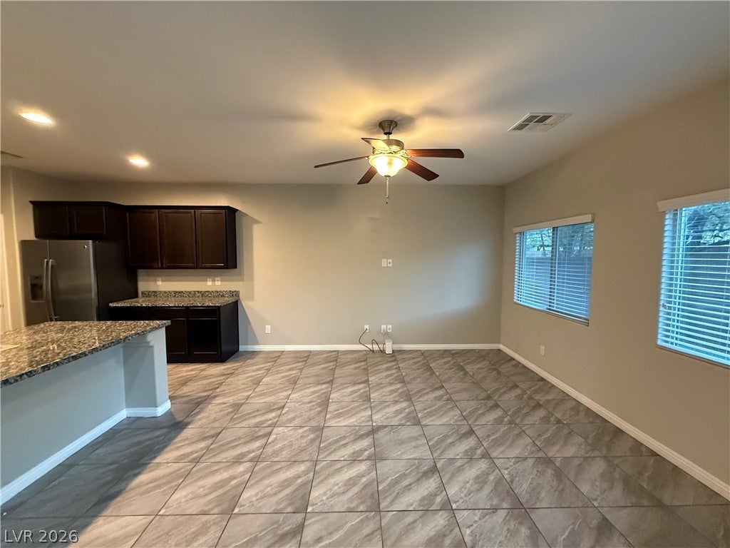 6867 Dragonfly Rock Street