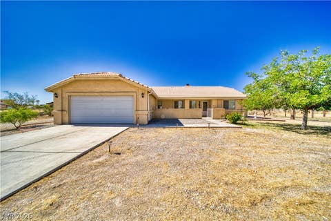 Homes For Sale - 1141 Dutch Ford Street<br/> Nye County, Pahrump, NV 89048