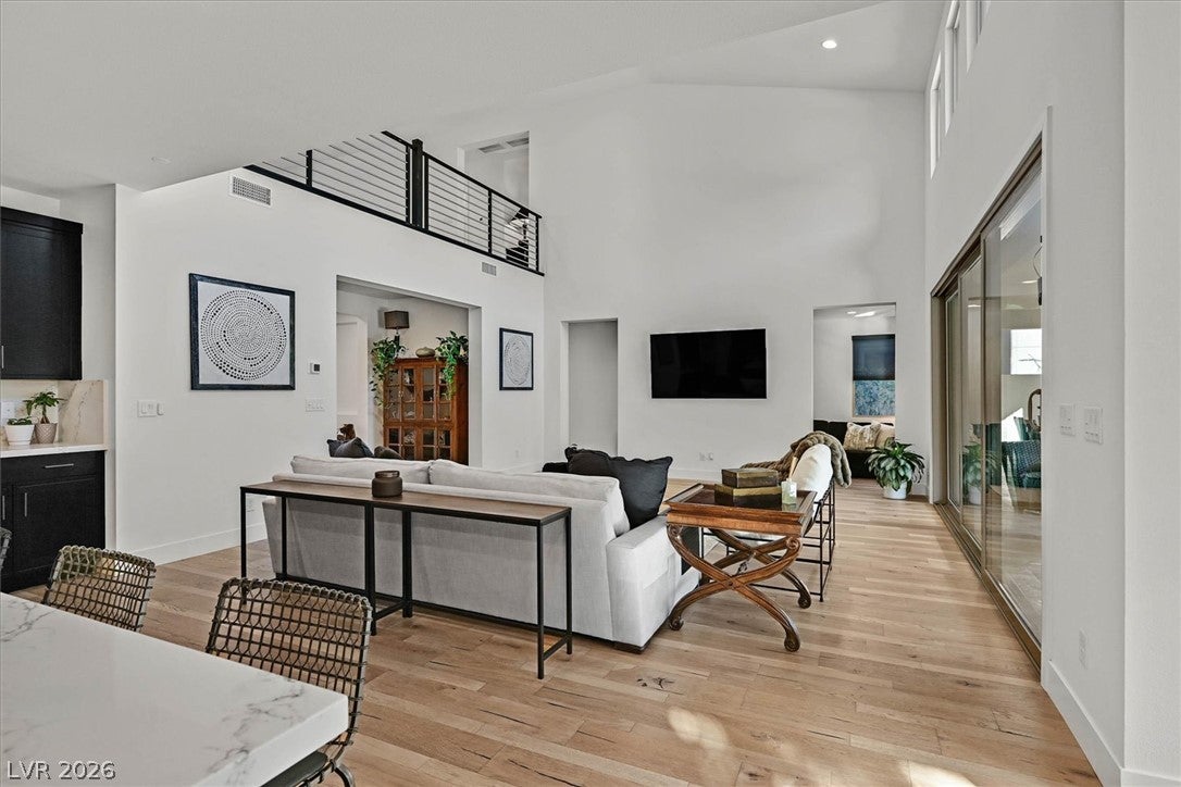 10287 Meridian Hill Avenue