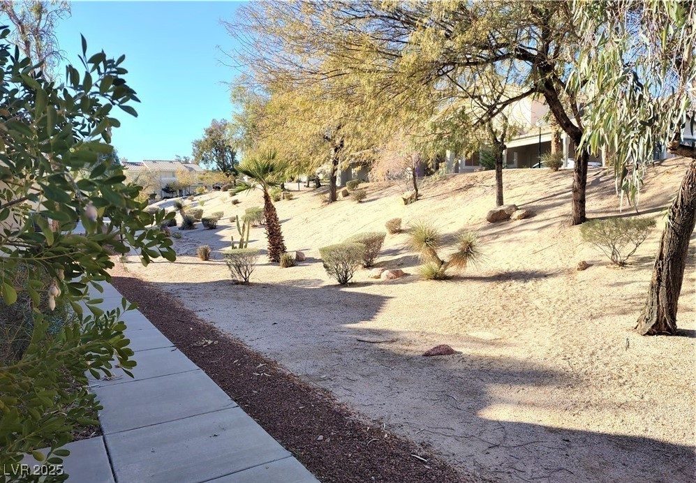 2208 Rugged Mesa Drive