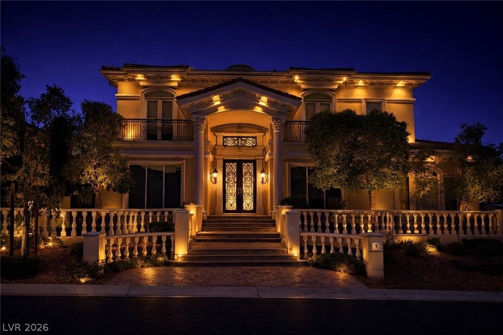 Photo of 5 Yorkridge Court, Henderson, NV 89052 (MLS # 2753793)