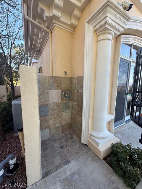 Tiny photo for 5 Yorkridge Court, Henderson, NV 89052 (MLS # 2753793)