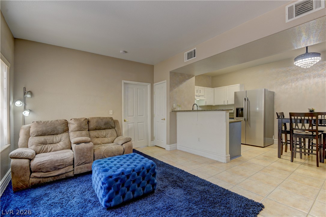 2131 Hussium Hills Street 106