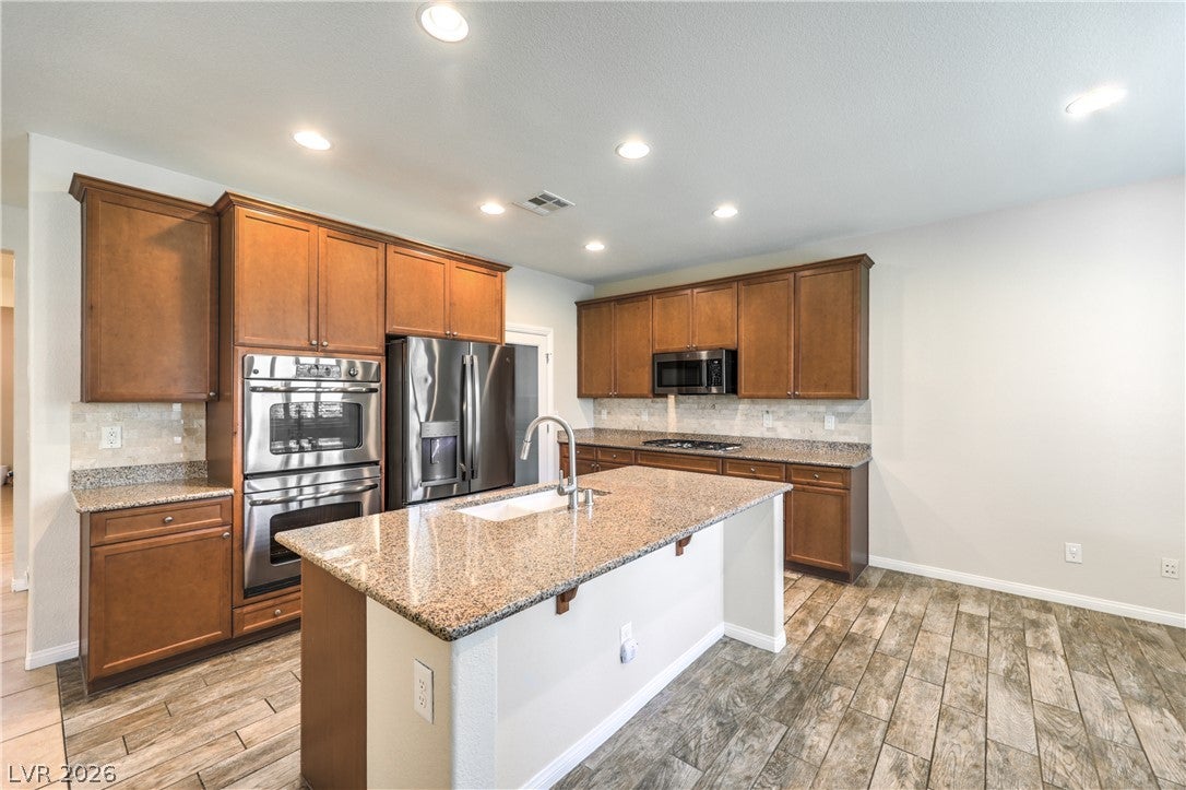 8213 Dragonfly Bush Court