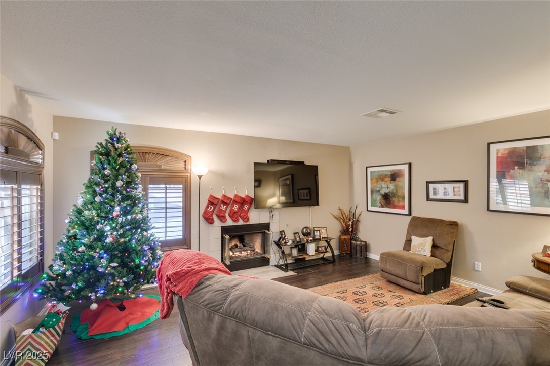 5041 Sublight Avenue