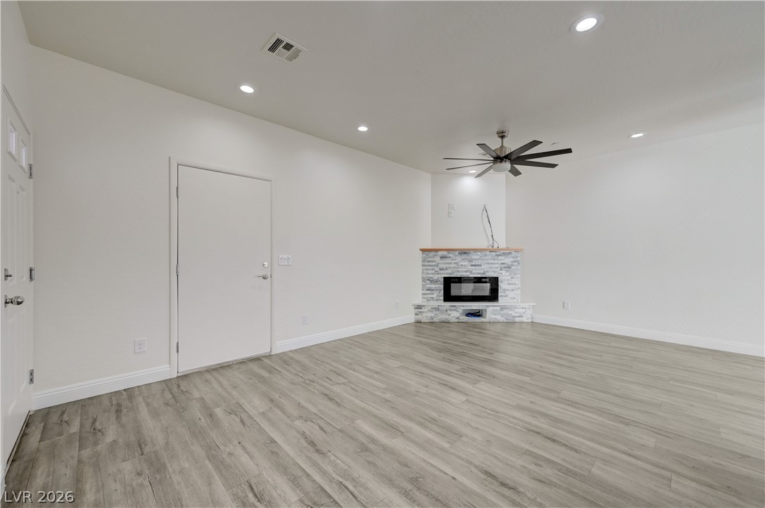 1586 Tilman Lane