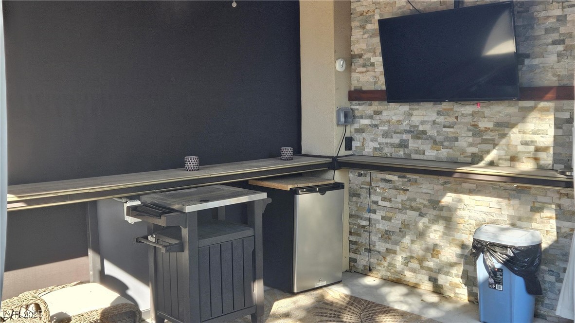 8175 Arville Street 116