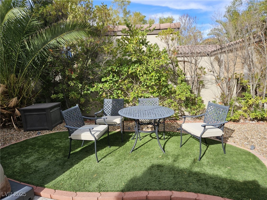 8175 Arville Street 116