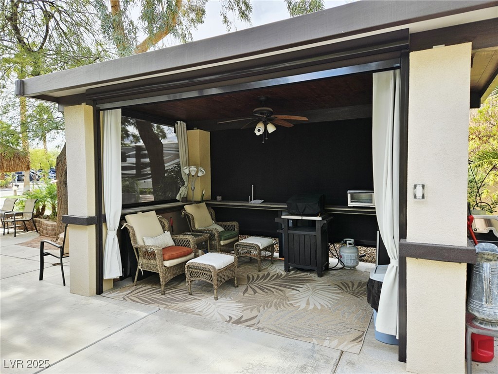 8175 Arville Street 116