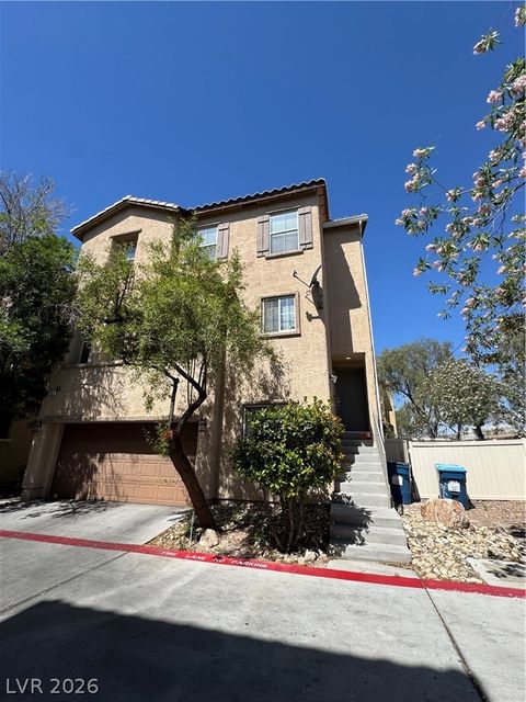 Photo of 4797 Drummond castle CT, Las Vegas, NV 89130 (MLS # 2778705)