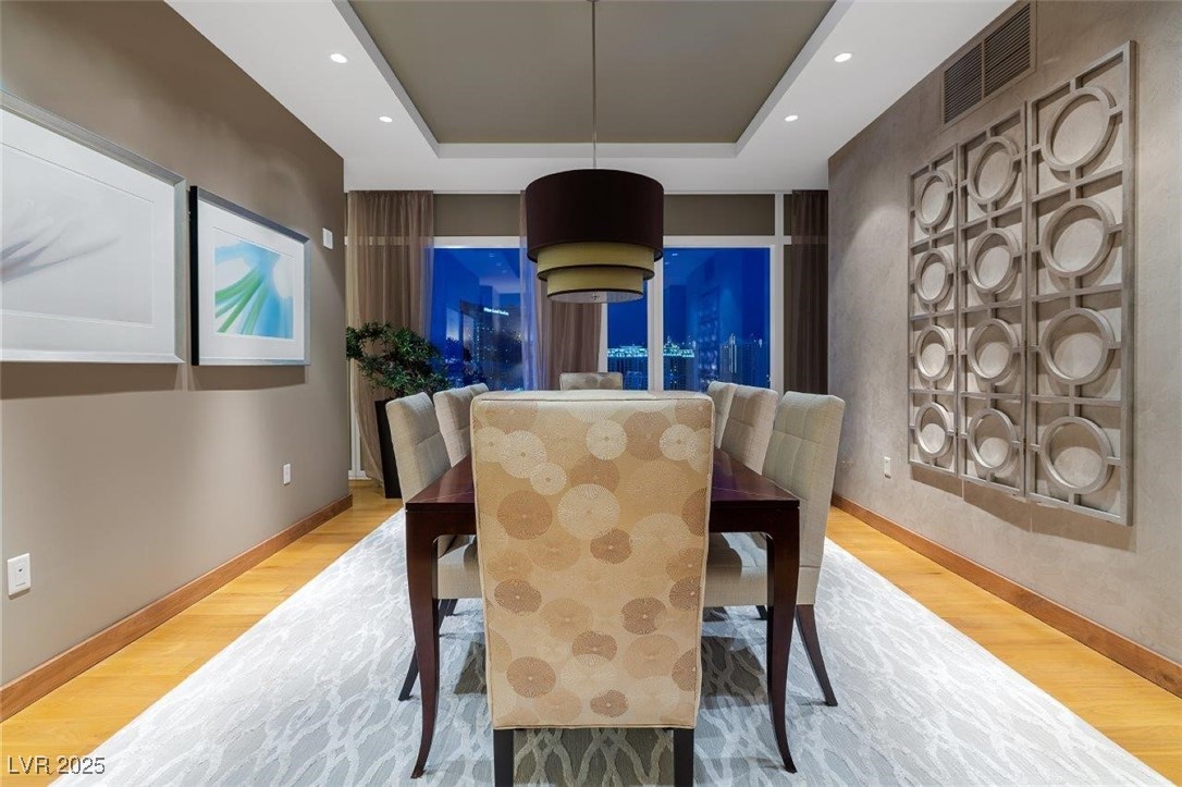 3750 Las Vegas Boulevard 2608