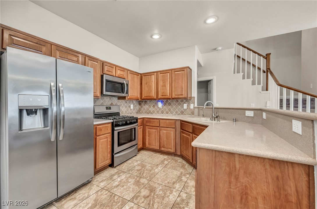 8825 Traveling Breeze Avenue 102