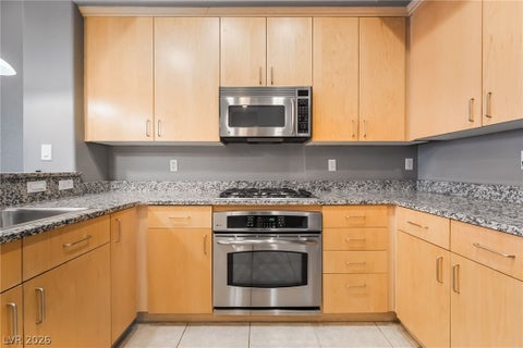 Tiny photo for 50 E Serene Avenue #412, Las Vegas, NV 89123 (MLS # 2793000)