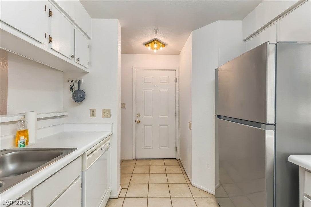 2028 Mesquite Lane 201