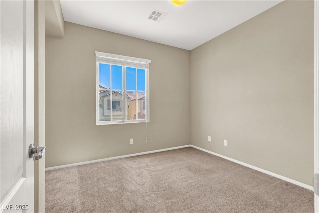 Las Vegas, Nevada 89166, United States, 4 Bedrooms Bedrooms, ,3 BathroomsBathrooms,Residential,Pending,109341