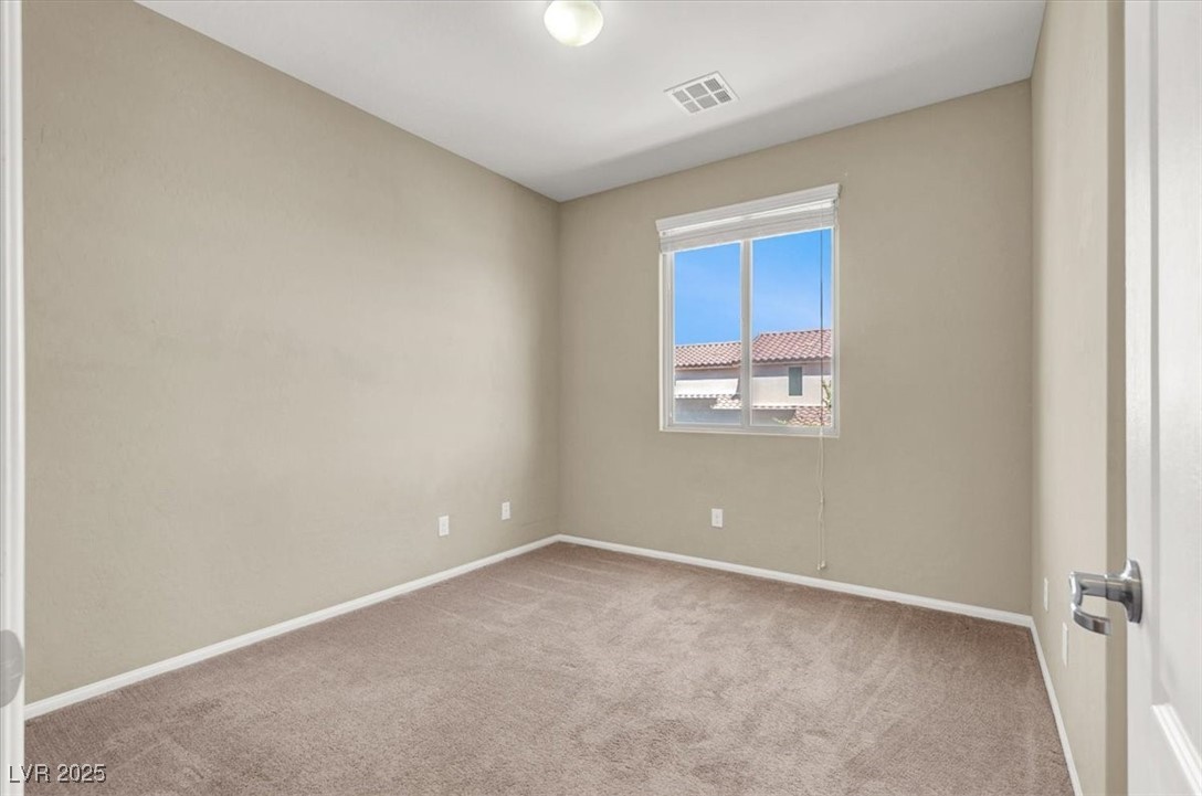 Las Vegas, Nevada 89166, United States, 4 Bedrooms Bedrooms, ,3 BathroomsBathrooms,Residential,Pending,109341