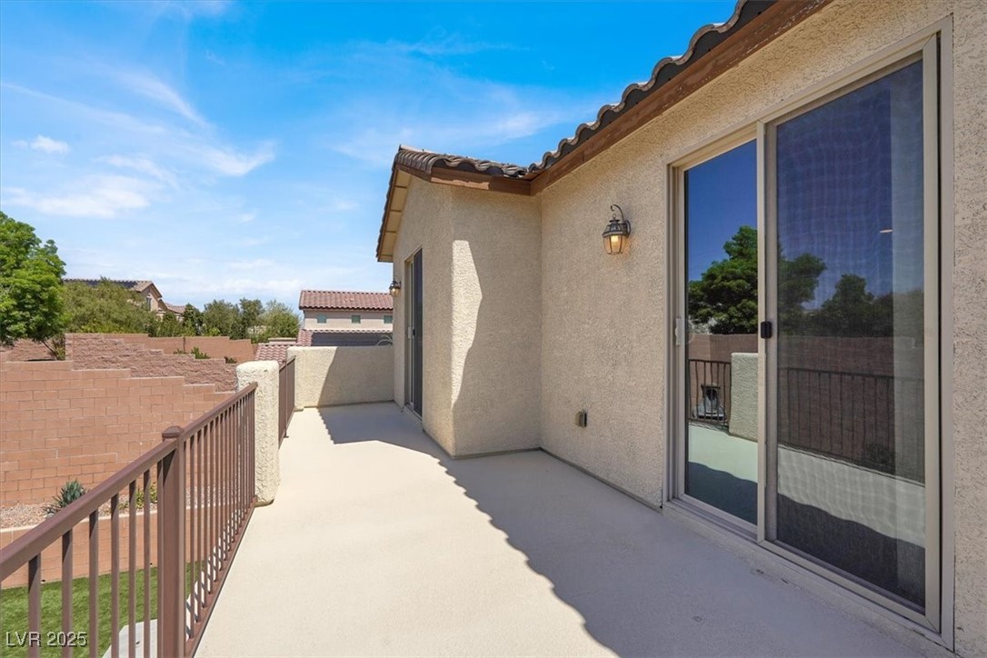 Las Vegas, Nevada 89166, United States, 4 Bedrooms Bedrooms, ,3 BathroomsBathrooms,Residential,Pending,109341