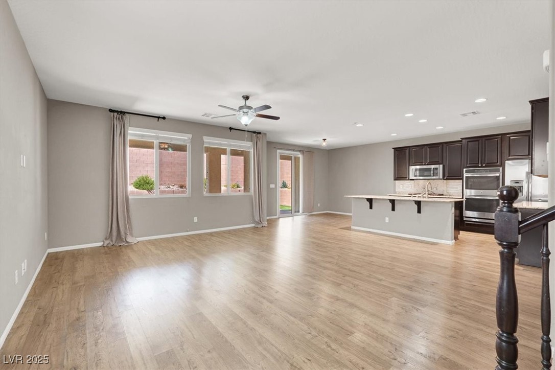 Las Vegas, Nevada 89166, United States, 4 Bedrooms Bedrooms, ,3 BathroomsBathrooms,Residential,Pending,109341