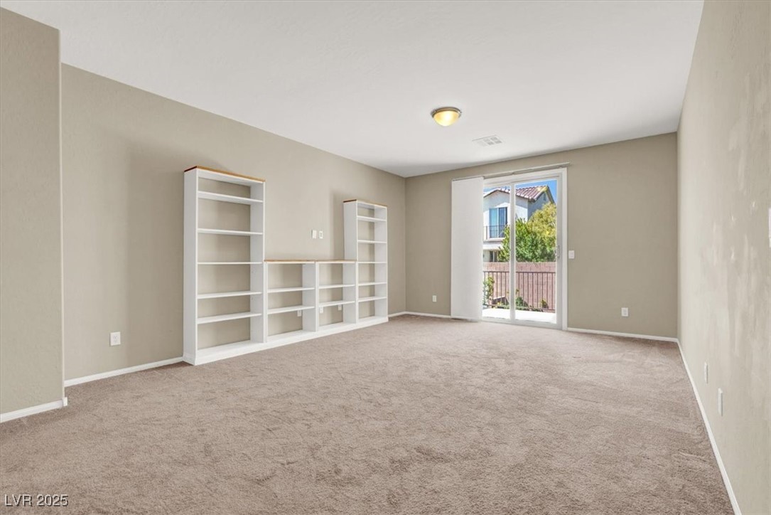 Las Vegas, Nevada 89166, United States, 4 Bedrooms Bedrooms, ,3 BathroomsBathrooms,Residential,Pending,109341