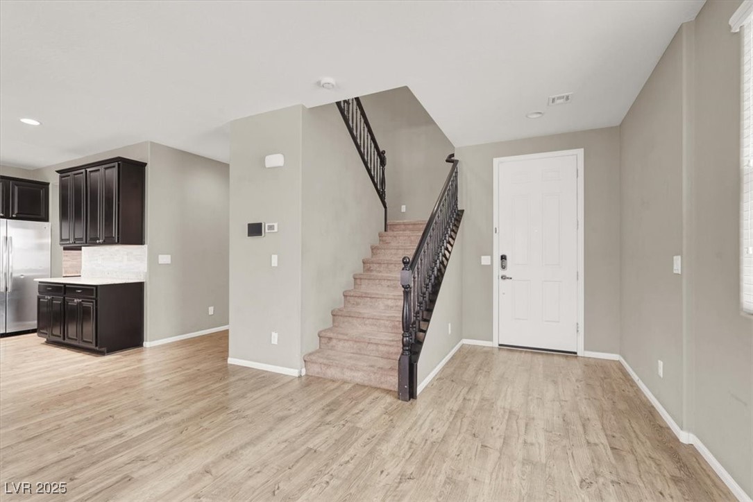 Las Vegas, Nevada 89166, United States, 4 Bedrooms Bedrooms, ,3 BathroomsBathrooms,Residential,Pending,109341