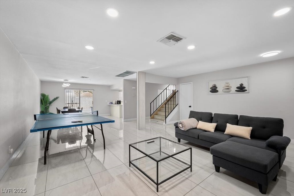 3618 Redwood Street