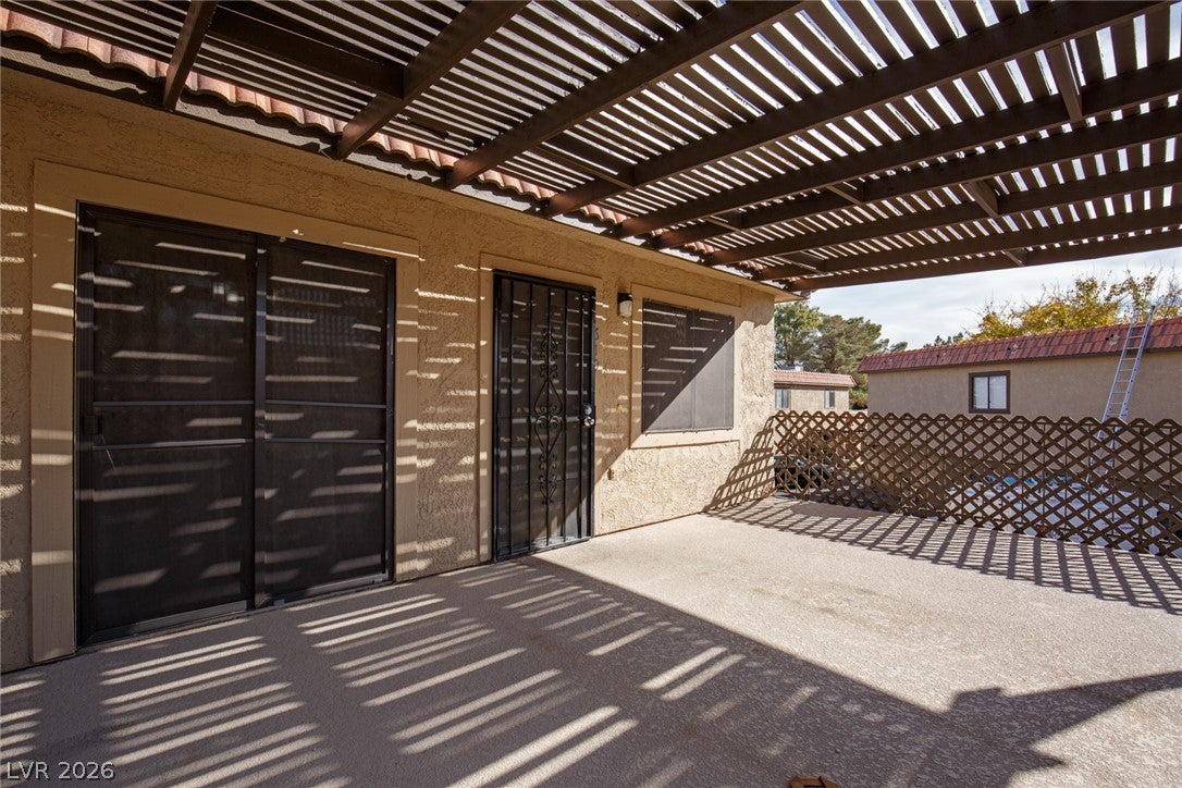 619 Pepper Tree Circle 1