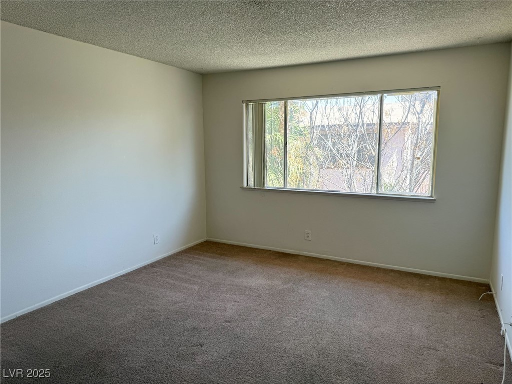 Las Vegas, Nevada 89119, United States, 2 Bedrooms Bedrooms, ,2 BathroomsBathrooms,Residential,Active,153563