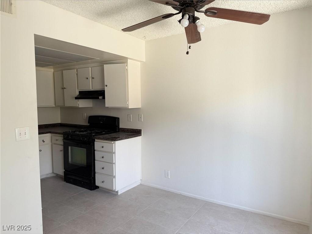 Las Vegas, Nevada 89119, United States, 2 Bedrooms Bedrooms, ,2 BathroomsBathrooms,Residential,Active,153563