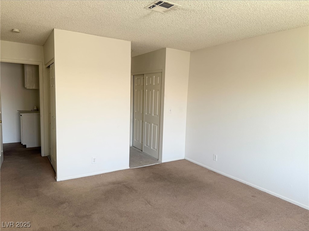 Las Vegas, Nevada 89119, United States, 2 Bedrooms Bedrooms, ,2 BathroomsBathrooms,Residential,Active,153563