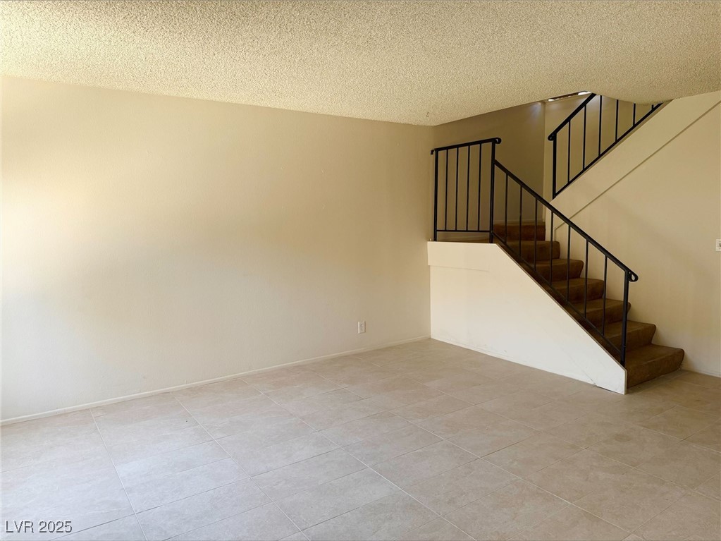 Las Vegas, Nevada 89119, United States, 2 Bedrooms Bedrooms, ,2 BathroomsBathrooms,Residential,Active,153563