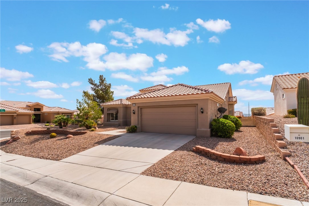 10901 Fort Valley Avenue, Las Vegas, Nevada image 4
