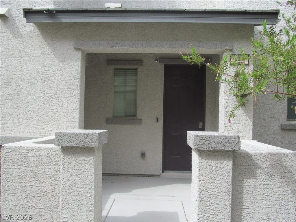 823 Grand Country Avenue