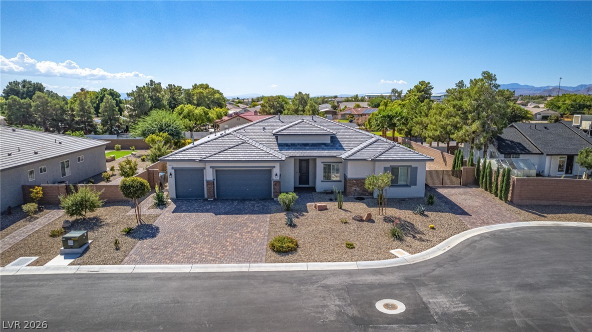 7371 Heritage Pines Court