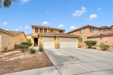 Homes For Sale - 4448 Haven Falls Court<br/> North Las Vegas, NV 89085
