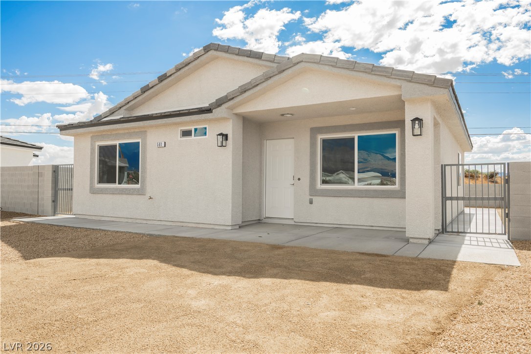 561 Valiant Avenue