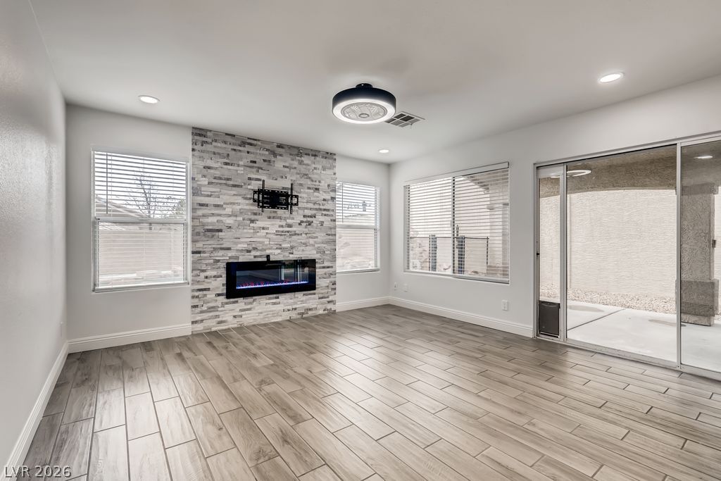 1601 Vespertina Court