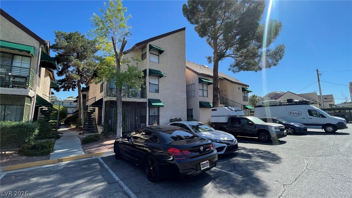 500 Elm Drive 203