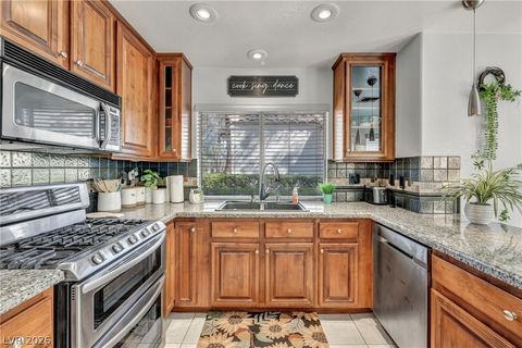 Tiny photo for 6954 Emerald Springs Lane, Las Vegas, NV 89113 (MLS # 2790968)