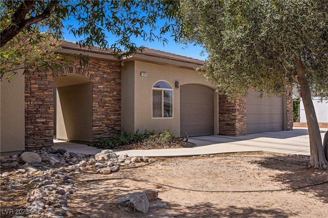 1981 Trophy Elk Avenue, Logandale, Nevada image 3