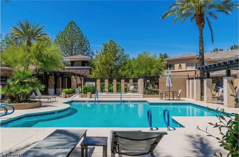 Townhouse For Rent - 656 Peachy Canyon Circle #102<br/> Clark County, Las Vegas, NV 89144