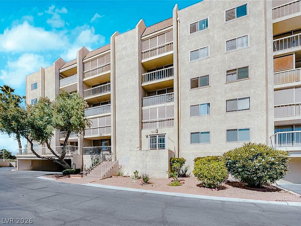 750 S Royal Crest Circle 323