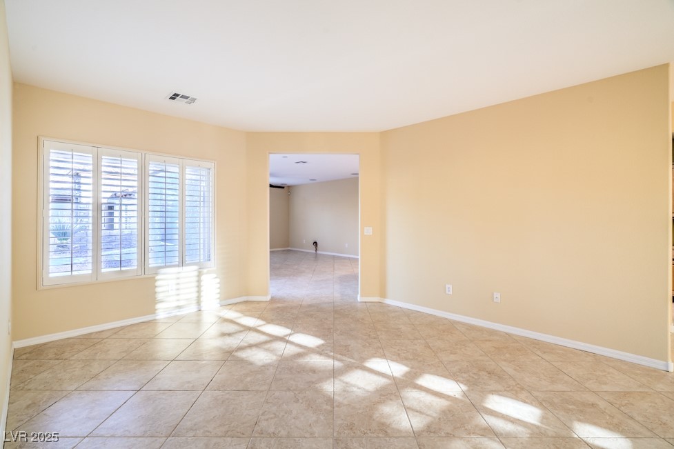 2186 Savannah River Street, Henderson, Nevada image 9