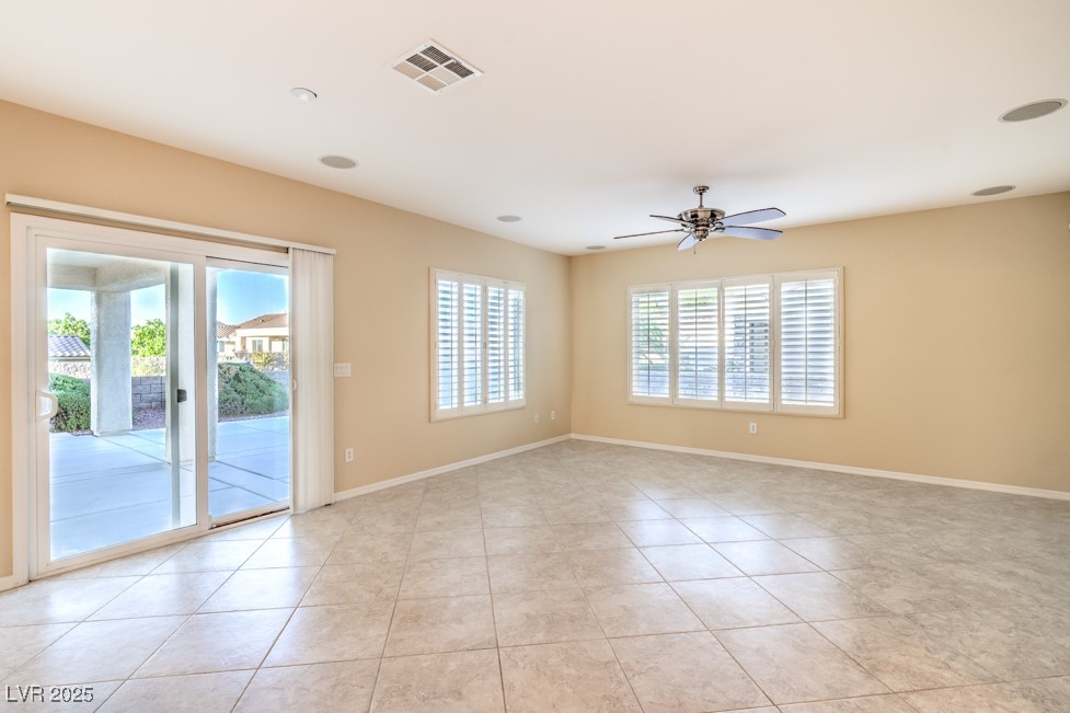 2186 Savannah River Street, Henderson, Nevada image 10