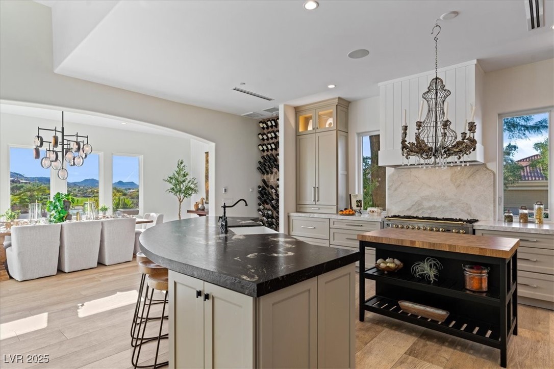 9 Via Paradiso Street