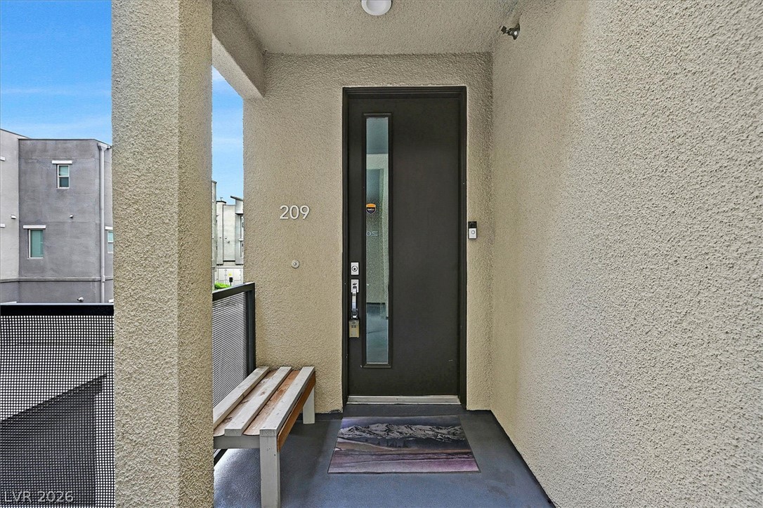 11257 Rainbow Peak Avenue 209