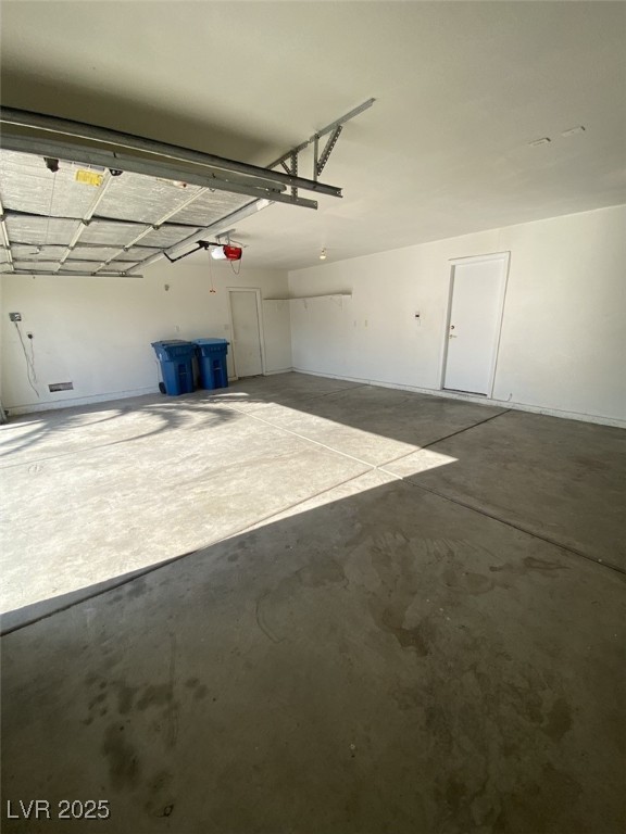 Las Vegas, Nevada 89122, United States, 3 Bedrooms Bedrooms, ,2 BathroomsBathrooms,Residential,Active,146842