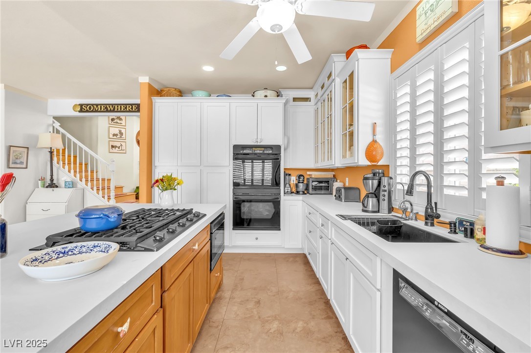 1035 Tabor Hill Avenue, Henderson, Nevada image 11