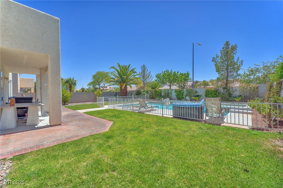 1035 Tabor Hill Avenue, Henderson, Nevada image 43